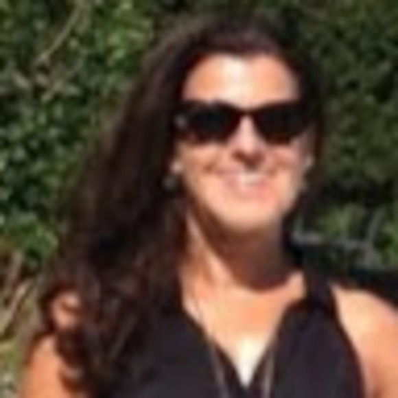 Meet your Posher, Janet - Picture 1 of 1